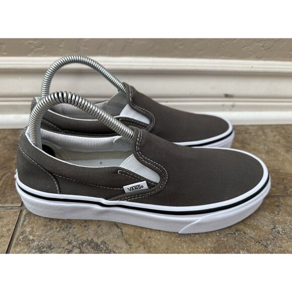 Vans Shoes - Vans Shoes Mens 6.5  Womens 8 Off The Wall Classic Loafer 721565 Gray Fabric
